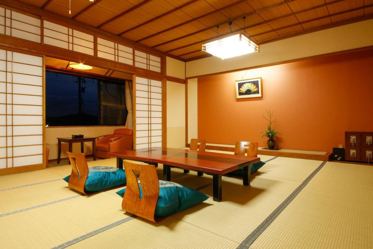Hokuriku Yamashiro Onsen Hotel Kikyou Kaga  Eksteriør bilde
